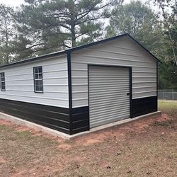 Aaron’s Amish Style Barns - Garage building installed