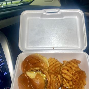 Smalls Sliders - Burgers Near Me - Biloxi, Mississippi Smalls Sliders - Burgers Near Me - Biloxi, Mississippi