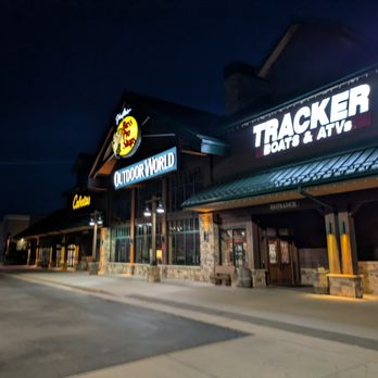 Cabela's - Cabela's / Bass Pro, Wichita - Outdoor Gear Near Me - Wichita, Kansas Cabela's - Cabela's / Bass Pro, Wichita - Outdoor Gear Near Me - Wichita, Kansas