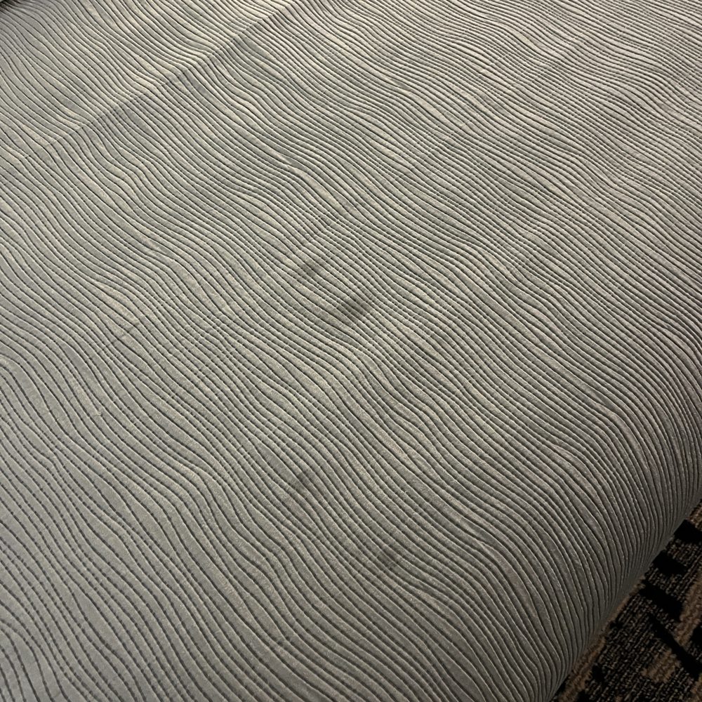 Quality Inn - 1st bed blanket stained. - Hotels Near Me - Cambridge, Ohio Quality Inn - 1st bed blanket stained. - Hotels Near Me - Cambridge, Ohio