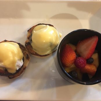 Farmer's Table - Traditional Eggs Benedict with fruit instead of potatoes - New American Near Me - La Mesa, California