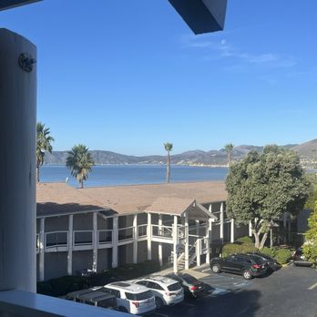 Spyglass Inn - Hotels Near Me - Pismo Beach, California Spyglass Inn - Hotels Near Me - Pismo Beach, California