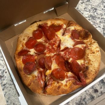 Pop Pop's Pizza - Pepperoni pizza - Pizza Near Me - McFarland, California Pop Pop's Pizza - Pepperoni pizza - Pizza Near Me - McFarland, California