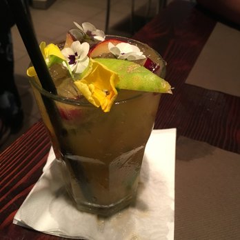 Impronta Cafe - Dont' remember what this was called but it was fresh, fruity, delicious and beautiful. - Italian Near Me - Venezia, VE