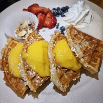 Liliha Bakery - Mac Waffard - Breakfast & Brunch Near Me - Honolulu, Hawaii