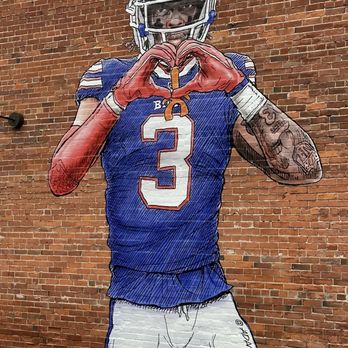 Public Art - Damar Hamlin Mural - Public Art Near Me - Buffalo, New York Public Art - Damar Hamlin Mural - Public Art Near Me - Buffalo, New York