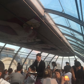 Kong - Amazing roof top atmosphere overlooking Paris. Sunset was a good addition to the ambience. - Breakfast & Brunch Near Me - Paris, 75