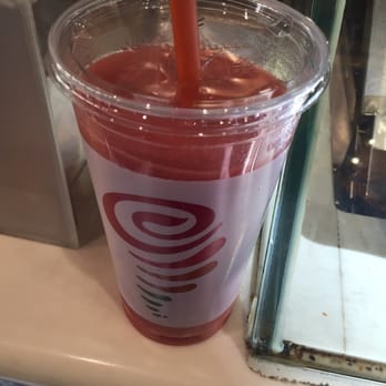 Jamba - Pomegranate smoothie - Juice Bars & Smoothies Near Me - Washington, DC, District of Columbia