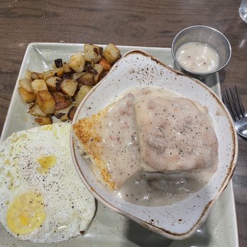 First Watch - Biscuits and turkey sausage gravy - Breakfast & Brunch Near Me - Wildwood, Florida First Watch - Biscuits and turkey sausage gravy - Breakfast & Brunch Near Me - Wildwood, Florida