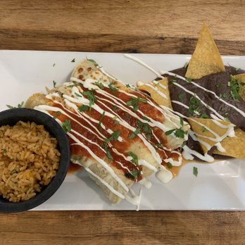 La Doña Mex Kitchen Cantina - Menu Item: Enchilada Mixta o Roja (enchiladas, rice, refried beans) - Tex-Mex Near Me - Guaynabo, Puerto Rico La Doña Mex Kitchen Cantina - Menu Item: Enchilada Mixta o Roja (enchiladas, rice, refried beans) - Tex-Mex Near Me - Guaynabo, Puerto Rico