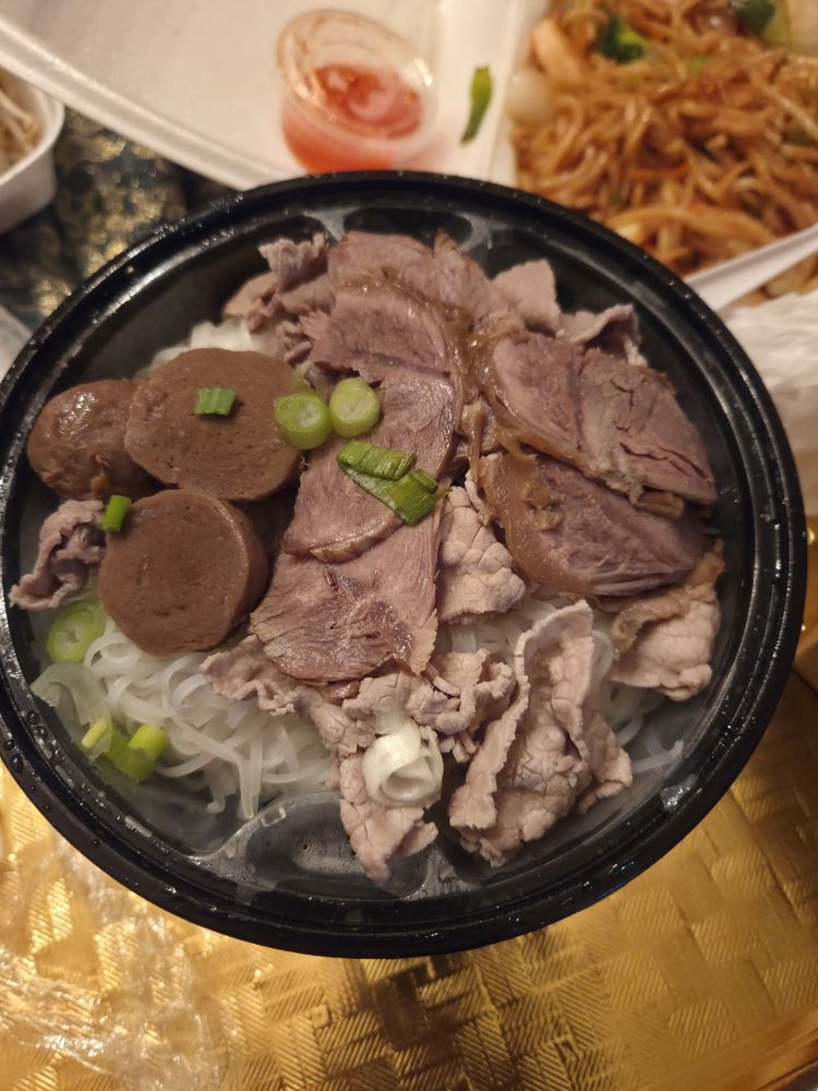 Food from I Love Pho