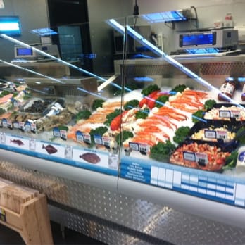 WinCo Foods - Seafood case - Grocery Near Me - Gilbert, Arizona