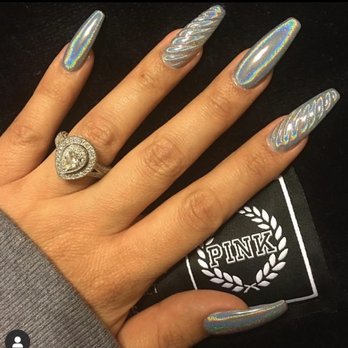 Chrome Nails Bar - Nail Salons Near Me - Lynwood, California