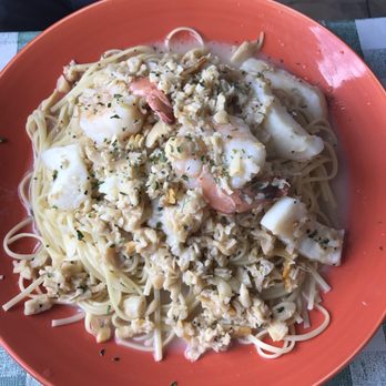 Win-Spuntino - Seafood combo w/ garlic sauce - Italian Near Me - Honolulu, Hawaii