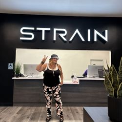 Strain Caregivers - MAMMA OG SUPPORTING WHATS GOOD