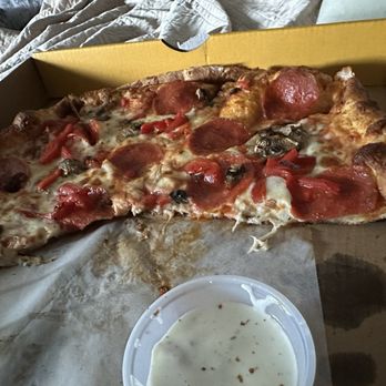 Winzza - This is their 'pan' pizza - Pizza Near Me - Los Angeles, California Winzza - This is their 'pan' pizza - Pizza Near Me - Los Angeles, California