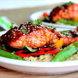 Lady Z's Kitchen - Teriyaki Salmon Bowl