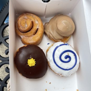 Mc Happys - Assorted box - Donuts Near Me - Point Pleasant, West Virginia