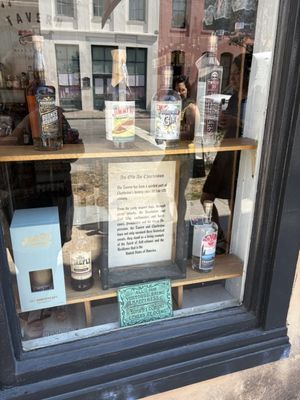 The Tavern at Rainbow Row by null