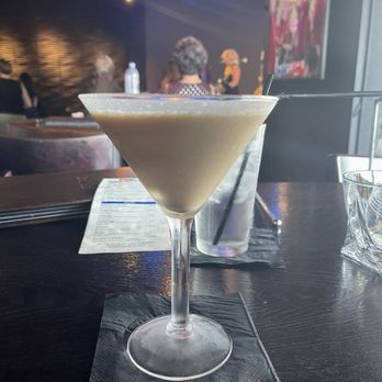 Knolls - Espresso Martini - Lounges Near Me - Laguna Niguel, California
