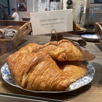 maman - Vegan croissants - Coffee & Tea Near Me - Washington, DC, District of Columbia