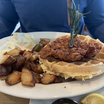 BAY LOCAL EATERY - Updated July 2024 - 260 Photos & 77 Reviews - 1640 General Booth Blvd