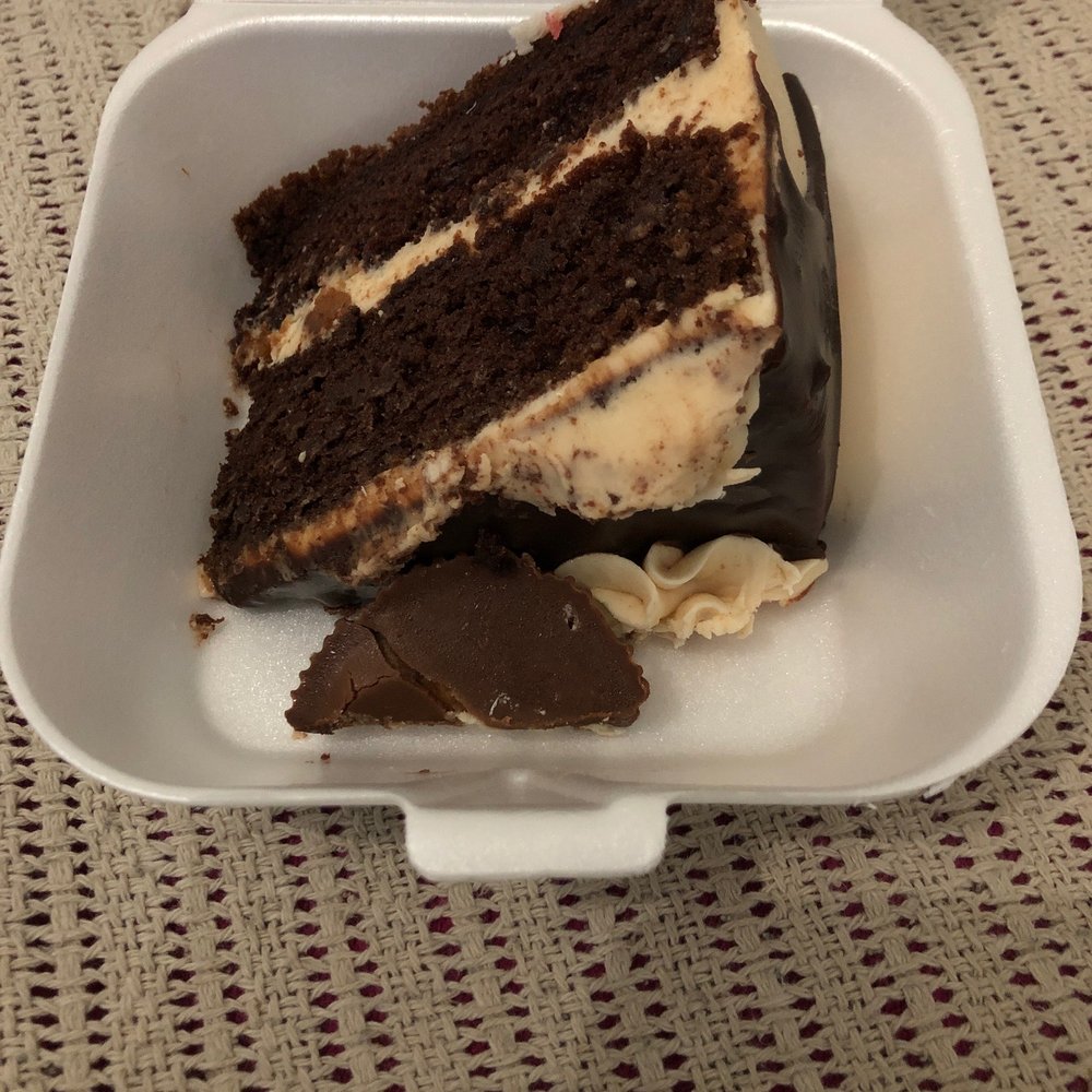 Reese's PB Cake Reese's PB Cake
