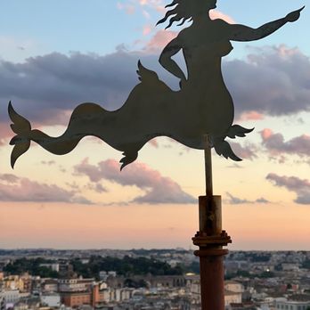 Hotel Mediterraneo - Wind directional on rooftop deck - Hotels Near Me - Rome, RM