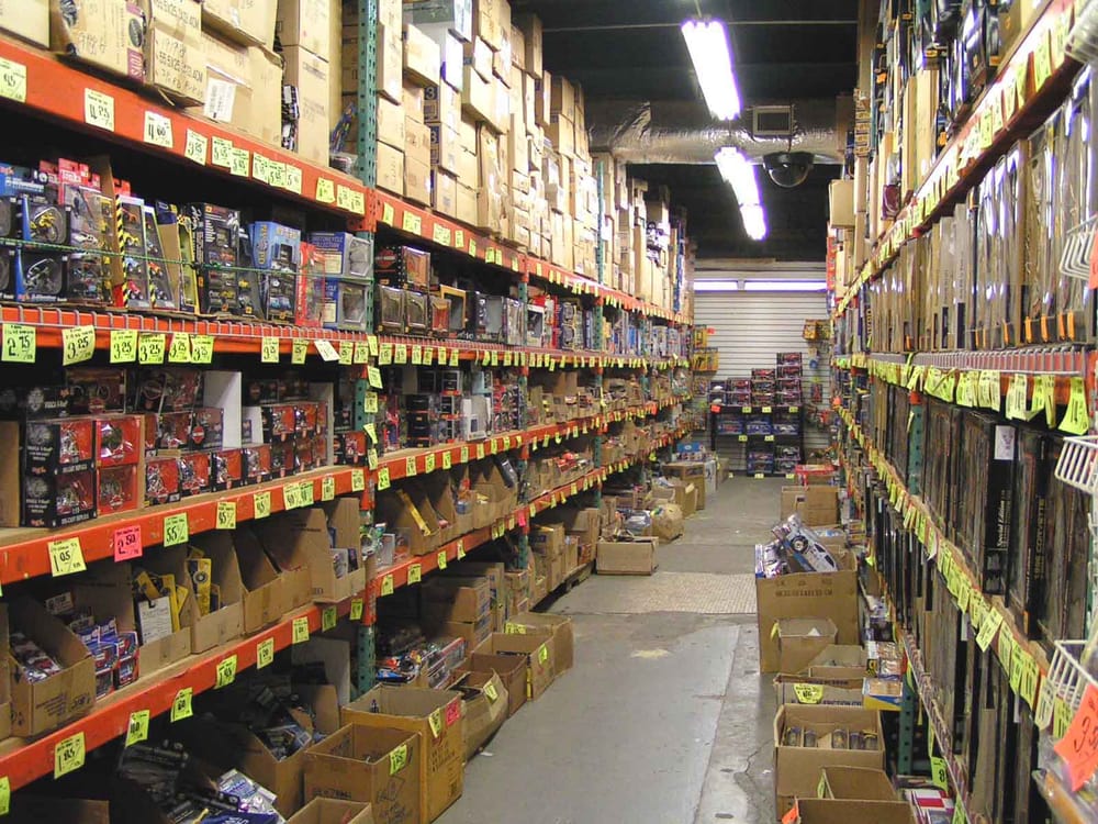 SL DISCOUNT DISTRIBUTOR Updated September 2024 5912 37th Ave, Woodside, New York