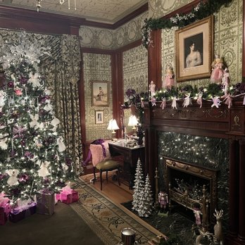 The Captain Frederick Pabst Mansion - Museums Near Me - Milwaukee, Wisconsin