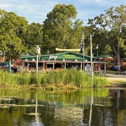 Carolina King Retreat & Marina