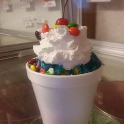 Valley Creamery - Superhero Sundae
