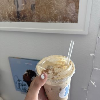 Snow Bunny Coffee - Cafes Near Me - Portland, Oregon