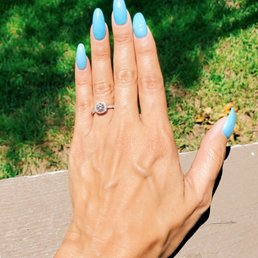 The color is "She's a Mermaid". Love it! The color is "She's a Mermaid". Love it!