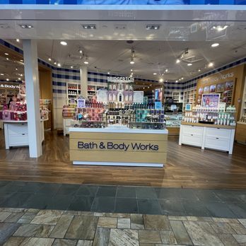 ◆ Bath&Body Works / バス&ボディワークス ☆J＆S EOM BATH & BODY WORKS - Updated December 2025 - 173 Photos & 59