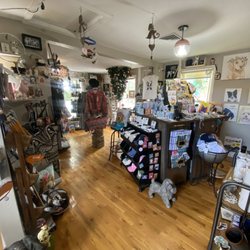 Pongo Clothing Boutique And Gifts - More upstairs items