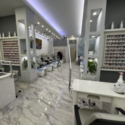 TranQ Nails Spa