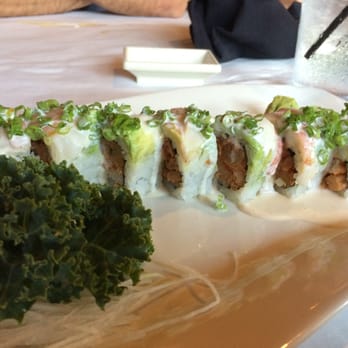 Amura - The Lobster Cousin Roll - Sushi Bars Near Me - Lake Mary, Florida