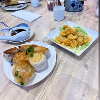 Bai Wei - Delicious appetizers. The shrimp dish (rock shrimp?? I forget) was a table favorite. - Szechuan Near Me - Philadelphia, Pennsylvania