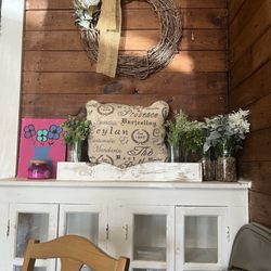 Nonna's Cafe - Classic "homey" Louisiana bayou home decor
