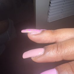 Lee Lee Nails - Absolutely terrible.