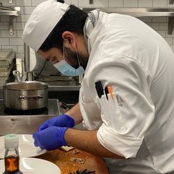 Kendall College - Hands on in kitchen classes and industry equipmemt