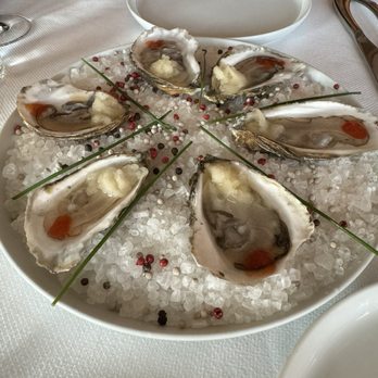 Henry's Palm Beach - OMG Oysters - Bars Near Me - Palm Beach, Florida Henry's Palm Beach - OMG Oysters - Bars Near Me - Palm Beach, Florida