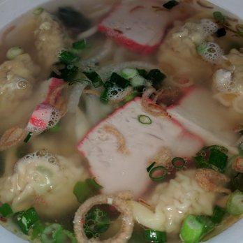 Sizzling Kitchen - Udon wonton noodle soup. This picture doesn't even come close to doing it justice - this was one of the best meals I've had in a long time! - Italian Near Me - Lowell, Massachusetts