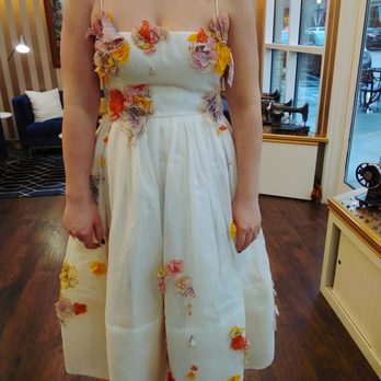 Lani's Tailor & Atelier - Rehearsal dinner Dress before alterations - Sewing & Alterations Near Me - Redmond, Washington Lani's Tailor & Atelier - Rehearsal dinner Dress before alterations - Sewing & Alterations Near Me - Redmond, Washington