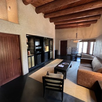 El Monte Sagrado - Japan room - Hotels Near Me - Taos, New Mexico El Monte Sagrado - Japan room - Hotels Near Me - Taos, New Mexico