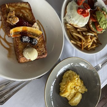 Backstreet Cafe - Wood-Grilled Hugo's Burger and Brioche French Toast - New American Near Me - Houston, Texas
