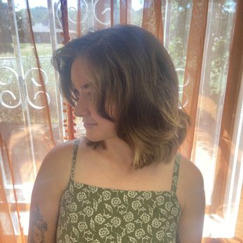Paige - Layered Bob and style - Hair Salons Near Me - Redding, California