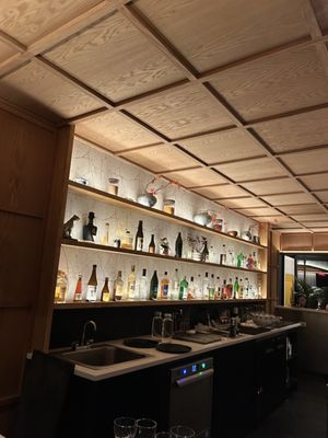 Noriko Handroll Bar by null