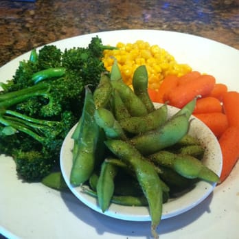 Cheddar's Scratch Kitchen - Veggies!!! Yum! U get to chose from 4 sides and a soup or salad for 5 bucks!!!! - American Near Me - Allen, Texas